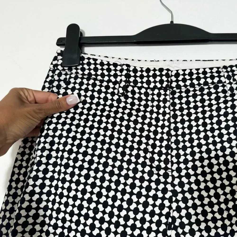 H&M Geometric Pattern Women Pants Sz 4- black and white - Picture 4 of 10